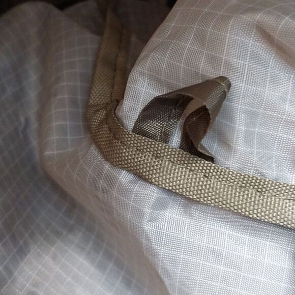 Pink-Victoria's Secret Large Totebag and Matching Zippered Holder - Picture 5 of 8